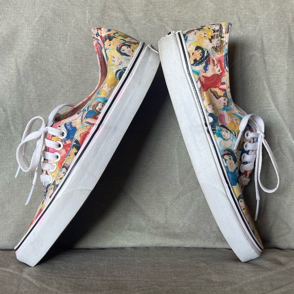 Vans x Disney Princess HTF Women’s Size 9.5 + Glitter Coated - Picture 7 of 12